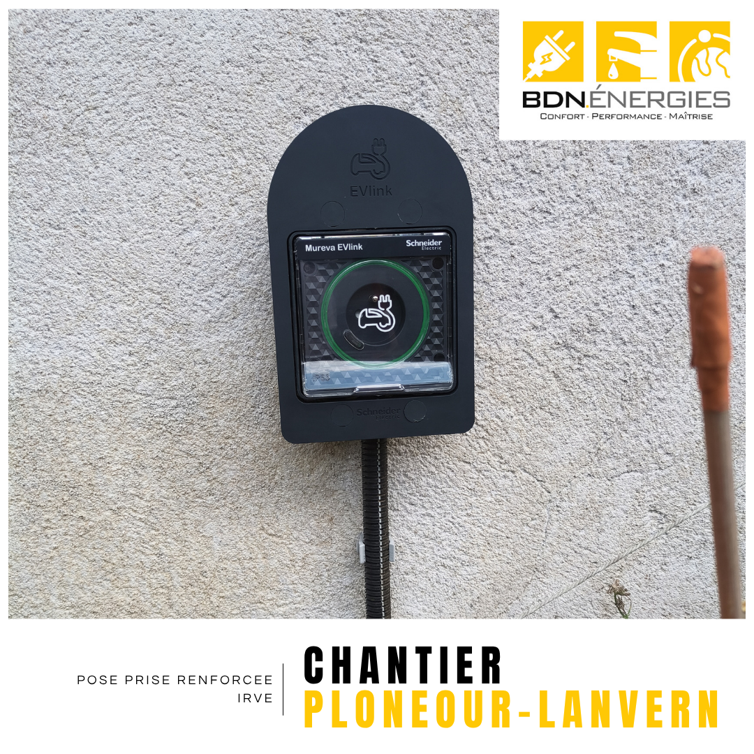 Plonéour-Lanvern - Pose d'une prise renforcée IRVE